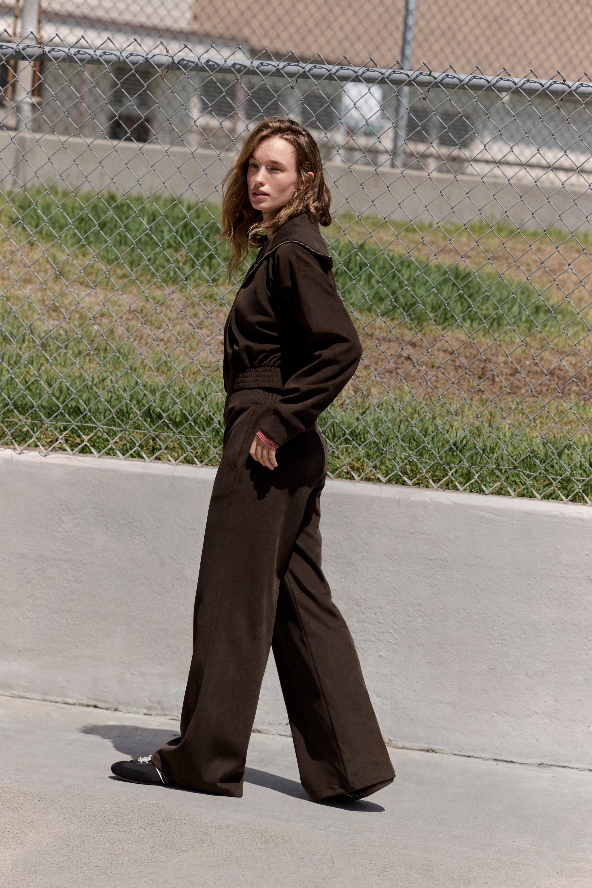 WIDE-LEG RIBBED-WAIST PANTS